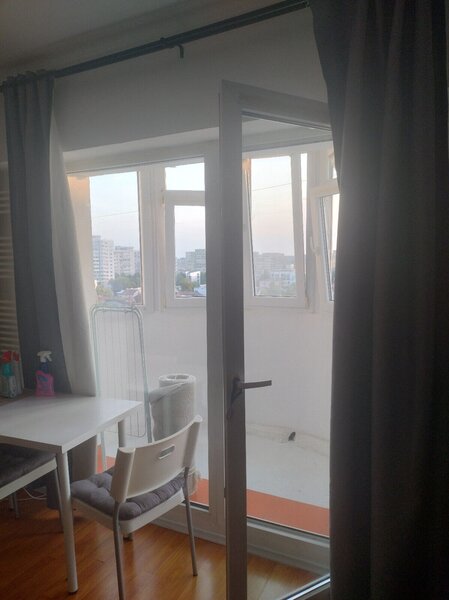 Ion Mihalache, Banu Manta, inchiriere garsoniera.